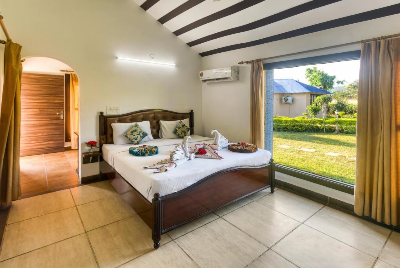 Tusk And Roar Corbett Resort, Jim Corbett ラムナガル エクステリア 写真