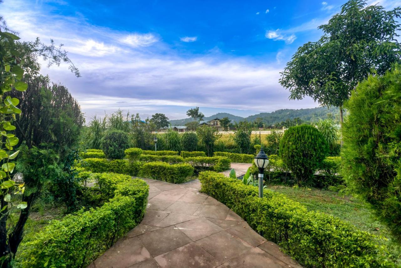 Tusk And Roar Corbett Resort, Jim Corbett ラムナガル エクステリア 写真