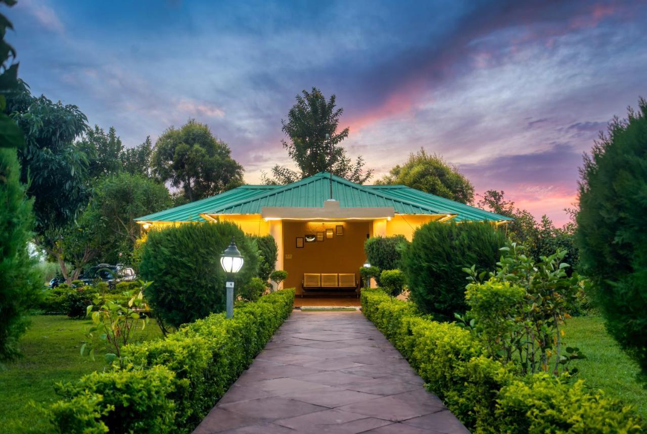 Tusk And Roar Corbett Resort, Jim Corbett ラムナガル エクステリア 写真